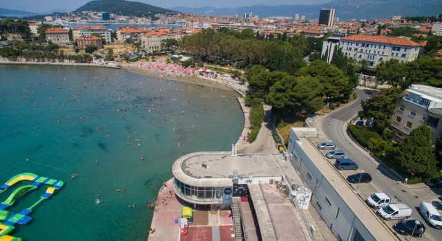 Sand Beach Apartments