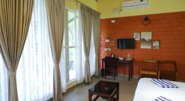 Hong Sau Resort, Забронировать Курортный отель Отели штата Карнатаки с парковкой, Парковка