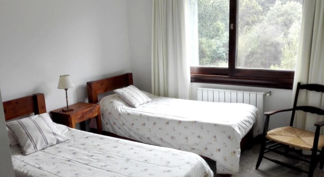 House With 6 Bedrooms in San Carlos de Bariloche, With Wonderful Mount, Забронировать Отель Отели Рио-Негро с парковкой, Парковка
