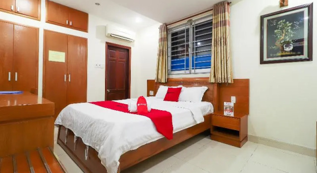 Двухместный номер Standard RedDoorz near Gia Dinh Park