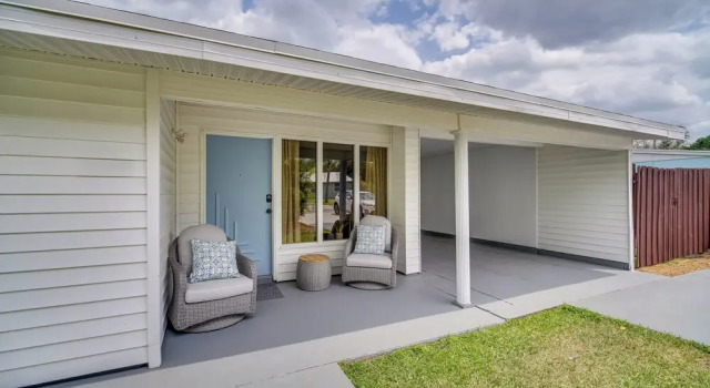 Coastal Vero Beach Home Near the Ocean w/ Patio, จอง อพาร์ทเมนท์ เวโรบีช เซาท์ ฟลอริดา