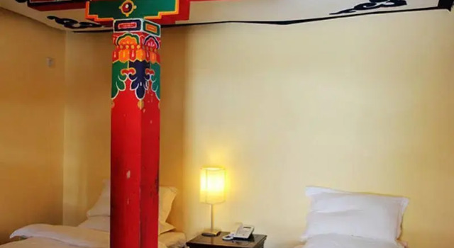 Yabshi Phunkhang Heritage Hotel