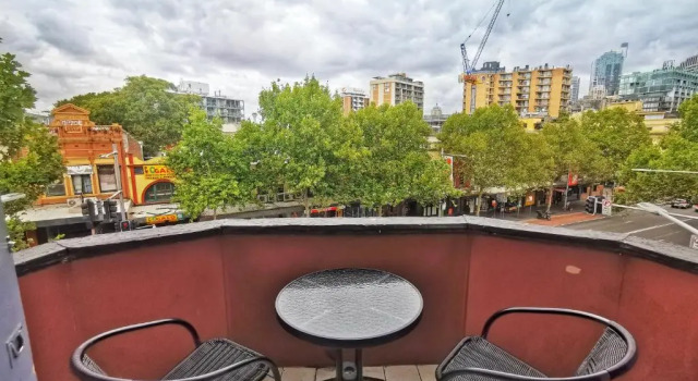Семейный номер Standard с балконом City Budget Hotel