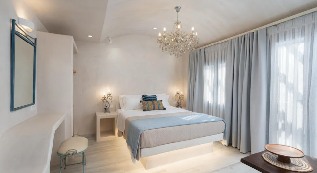 Thousand Stars Suites&Rooms, Prenota Hotel Hotel a Paro con piscina, Piscina
