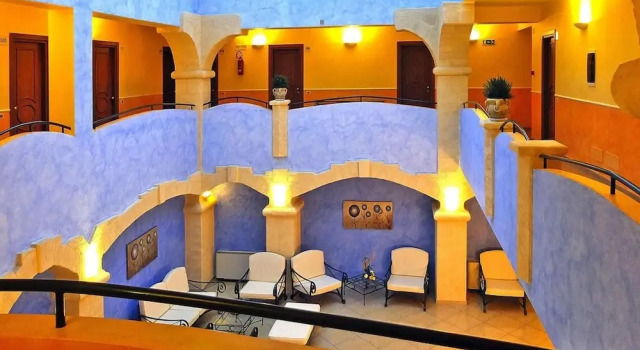 Residence in Sicily Near Himera & Madonie Park, Book Hotel Hotels in Sicily with Parking, Parking