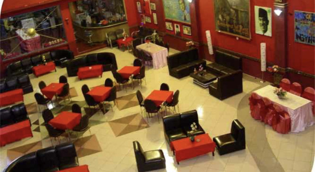 Hotel Santana Syariah, Rezervovat Hotel Kepanjen East Java