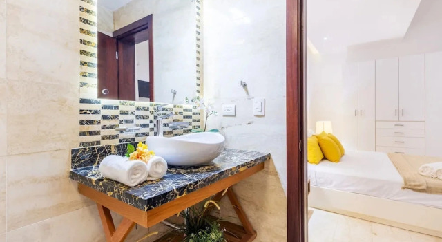 Коттедж Villa Desiree 5BR Cocotal Luxury Villa Pool Maid