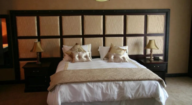 Condor House, Buchen Sie Hotel Centurion Tshwane
