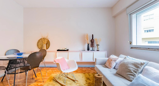 UNIQUE Modernist Duplex apartment & PARKING, Забронировать Апартаменты/квартира Порту Регион Порту