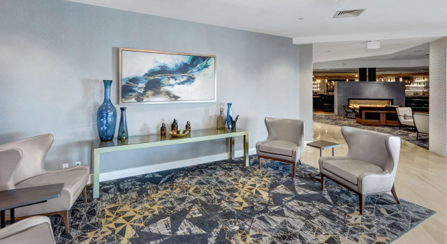DoubleTree by Hilton Wichita Airport, Buchen Sie Hotel Wichita Kansas