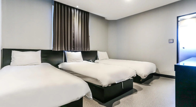 Люкс Ekonomy Hotel Sokcho
