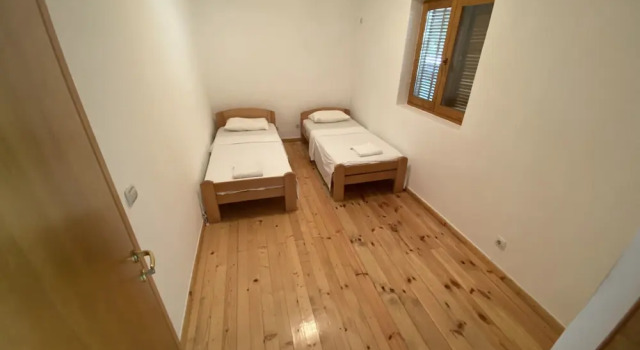 2 Bedroom Apartment With Beautiful Views, Boek Appartement Dobrota 