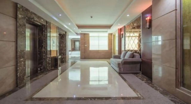 Riverside Golden Hotel, Boek Hotel Hotels in Guangdong met parkeren, Parkeren