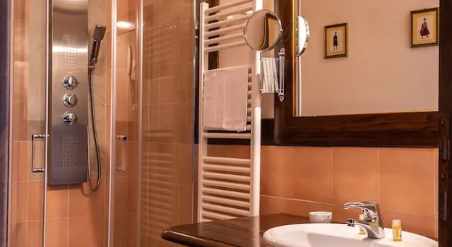 Трёхместный номер Standard HOTEL TREVI Palazzo Natalini