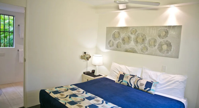 Апартаменты Standard c 1 комнатой с балконом Ocean Breeze Resort