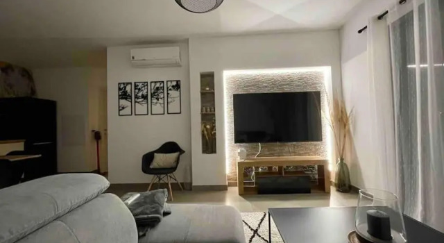 Grand T2 avec parking gratuit, Varaa Hotelli Borgo 