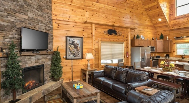 Heavenly Hideaway 4 Bedroom Home by Redawning