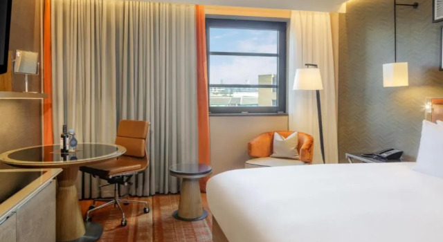 Двухместный номер Deluxe Hilton London Tower Bridge