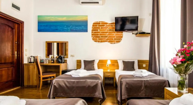 Четырёхместный номер Standard Aparthotel Pergamin