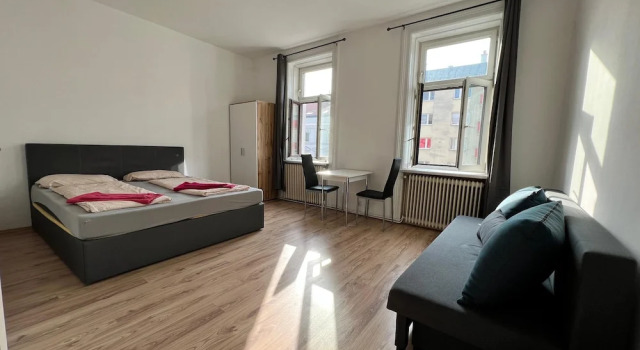 Économie double chambre Welcoming 4BR shared Apt.-best location