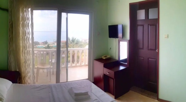 Двухместный номер Standard с балконом и с видом на море Ardic Deniz Hotel