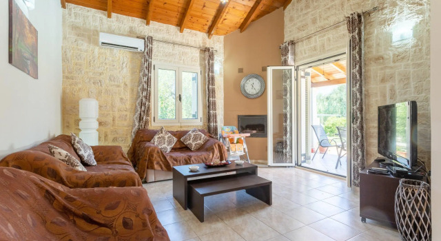 Villa Popi Large Private Pool Walk to Beach A C Wifi - 2820, Забронировать Вилла Отели периферии Ионических островов с парковкой, Парковка