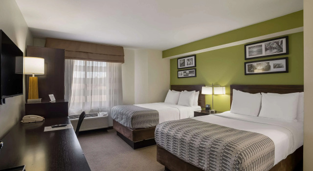 Четырёхместный номер Standard SureStay Plus by Best Western Mesa Superstition Springs