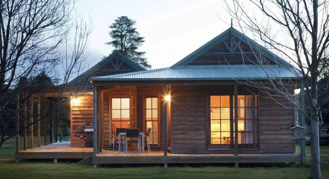 Beechworth Cedar Cottages, Buchen Sie Hotel Beechworth Victorian High Country