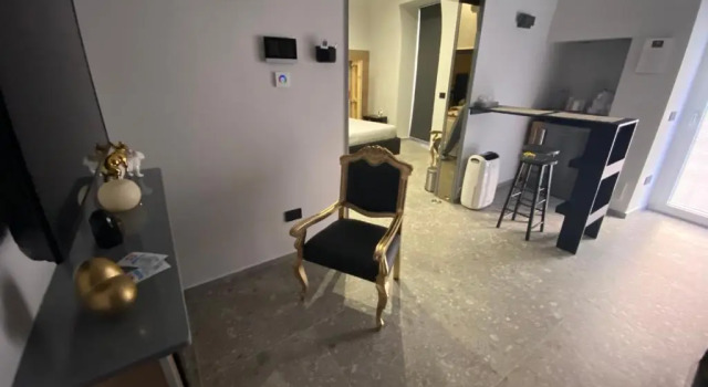 Rebel Suite love, Забронировать Отель Отели в центре Гравина-ин-Пулья с завтраком, отели в центре Гравина-ин-Пулья с завтраком