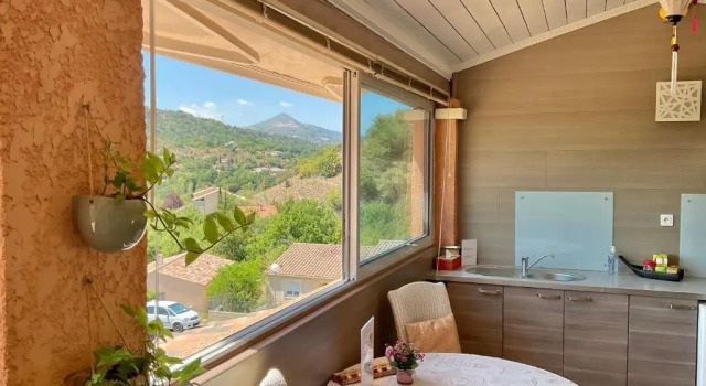 Апартаменты Deluxe Chambres dhôtes Les Noisetiers