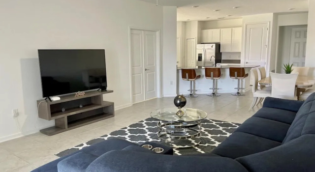 Grand Family Deluxe 4BD House Near Disney Parks, Забронировать Дом для отпуска Виллы Давенпорт, Вилла
