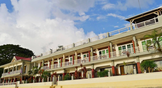 El Nido Beach Hotel
