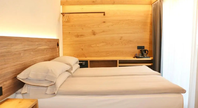 Standard Doppel Zimmer mit Balkon Hotel Gallis - Centro
