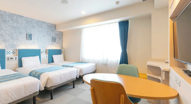 Трёхместный номер Standard Comfort Hotel Ishigaki Island