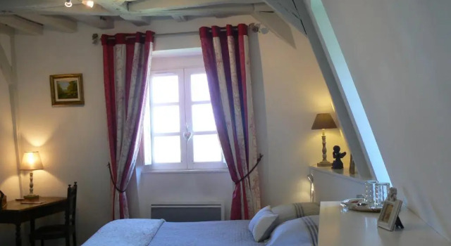 Petite Maison Romantique Coeur Historique Plantagenet, au calme, Забронировать Апартаменты/квартира Апартаменты Ле-Ман, рядом с Ле-Ман, Sncf Железнодорожная Станция, Апартаменты/квартира