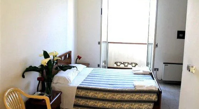 Residence Calanovellamare, Забронировать Отель Пираино Сицилия