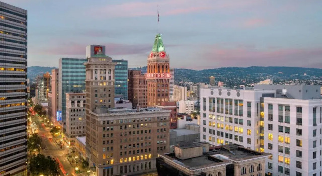 Номер Standard с видом на город Oakland Marriott City Center