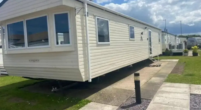 Flagshipsite-caravan-sleeps7-fast Internet, Book Feriehus Rhyl 