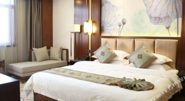 Jiuxin Hotel, Book Hotel Cheng 
