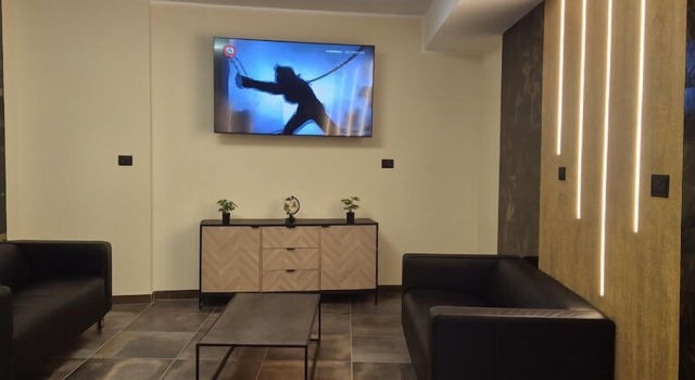Hotel V7, Prenota Hotel Milano Lombardia, vicino a Stazione Metro Turro