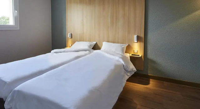 Двухместный номер B&B HOTEL Honfleur