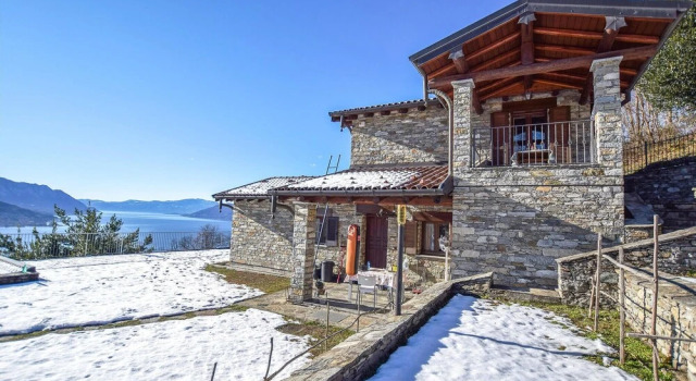 Amazing Home in Luino With 2 Bedrooms