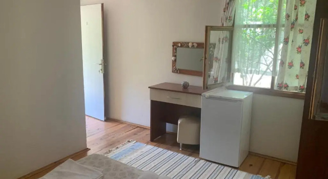 Adabella Pension, Забронировать Отель Чиралы 