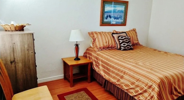 Little HiltInns EGM, Buchen Sie Hotel East Glacier Park Montana