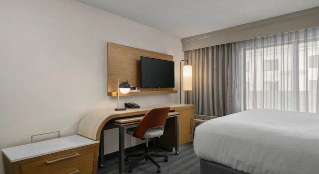 Люкс Courtyard by Marriott Boise Downtown