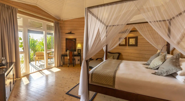 Komandoo Maldives Island Resort