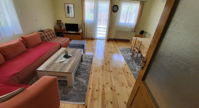 Apartments center Zorić, Prenota Appartamento Hotel a Zabljak con parcheggio, Parcheggio