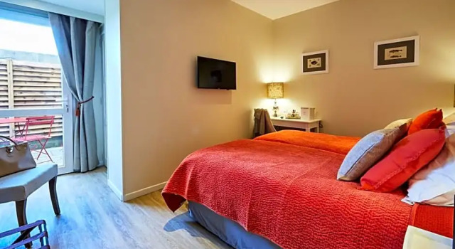 Номер Comfort Les Villas dArromanches, Teritoria