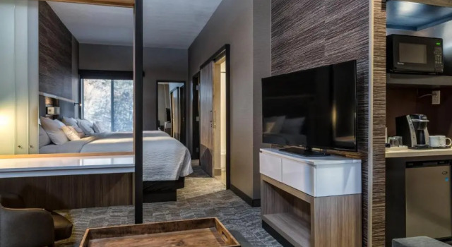 Двухместный люкс SpringHill Suites by Marriott Springdale Zion National Park