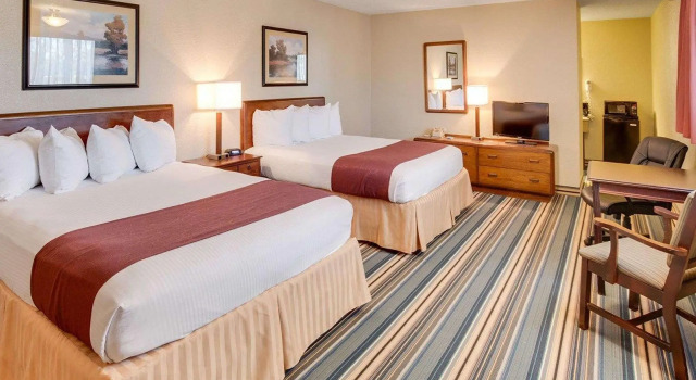 Четырёхместный люкс Rodeway Inn Gatesville